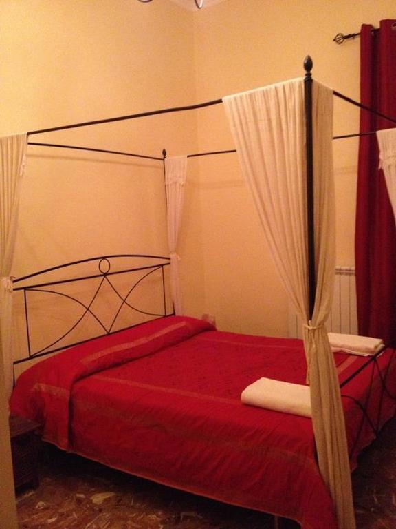 Le Charme House 2 Bed & Breakfast Rome Bilik gambar